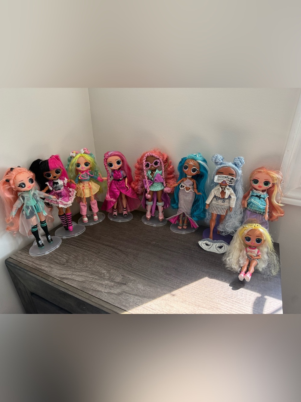 L.O.L. Surprise! OMG Doll Lot (9 Dolls)